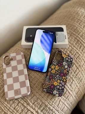 Apple | Spectrum Mobile | iPhone 16 | Black | 256gb